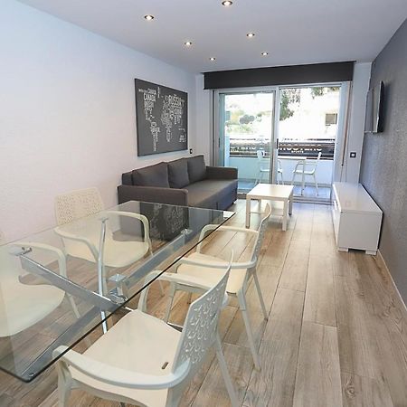 Apartamento Differentflats Llum Salou Exterior foto